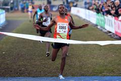 Muktar Edris wins the senior men's race at Campaccio (Giancarlo Colombo)