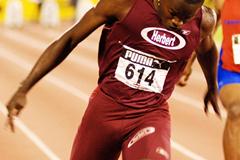 Dexter Lee wins the 100m at the Jamaican High School Championships (Anthony Foster)