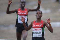 Faith Chepngetich Kipyegon (KEN) wins the junior women's race at the 40th edition of the IAAF World Cross Country Championships, Bydgoszcz, Poland, Sunday 24 March (Getty Images)