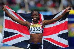 Desiree HENRY (GBR) celebrates after winning the Girls 200 metres - Day Five - WYC Lille 2011 (Getty Images)