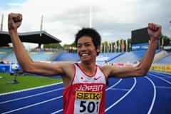 Silver medal winner Kazuma OSETO celebrates after the Boys 100 metres final - Day Two - WYC Lille 2011 (Getty Images)