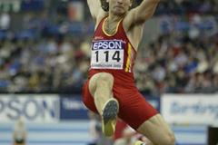 Yago Lamela (ESP) in action in the men's long jump final (Getty Images)