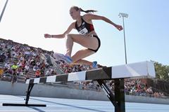Nicola Bush in action in the 3000m Steeplechase at the 2013 US Championships (Getty Images)