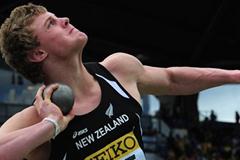 Jacko Gill unleashes his 24.35m World Youth best in Lille (Getty Images)