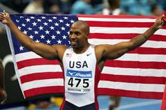 Leonard Scott of USA celebrates his victory in the men's 60m final (Getty Images)