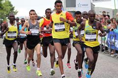 Tesfaye Abera in the Corrida de Langueux (Organisers / Pascal Lecoz)