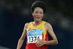 Sun Yingjie of China in the women's 10,000m (Getty Images)