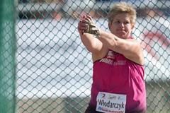 Anita Wlodarczyk in action at the Skolimowska Memorial in Warsaw (Marek Biczyk)