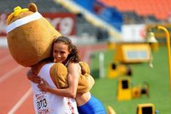 Anita Hinriksdottir in the girls 800m at the IAAF World Youth Championships 2013 (Getty Images)