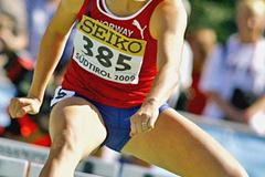 Isabelle Pedersen of Norway in action (PHOTO PLOHE)