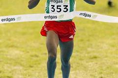 Kenenisa Bekele crosses the finish line to win the men's World short course title in Lausanne (Getty Images)