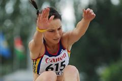 Florentina Marincu on her way to winning the long jump at the 2013 World Youth Championships (Getty Images)