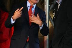 Lord Sebastian Coe an IAAF Vice President attends the IAAF/EDF Energy Half Marathon Championships with Nils De Vos the CEO of UK Athletics (Getty Images)