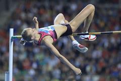 Svetlana Shkolina at the 2013 IAAF Diamond League final in Brussels (Jean-Pierre Durand / IAAF)
