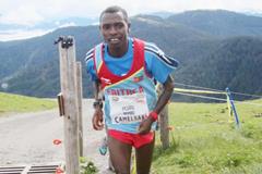Pedro Mamo of Eritrea on his way to victory at the WMRA Grand Prix in Saalfelden (Photo ST)