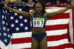 Gail Devers (USA) celebrates winning the women's 60m hurdles final (Getty Images)