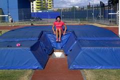 Jenn Suhr in the pink at London's Mile End Stadium ()