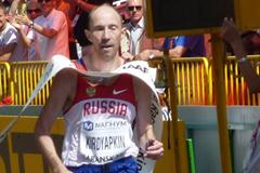 Sergey Kirdyapkin of Russia wins the 50km race in Saransk (IAAF)