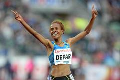 Meserat Defar winning the 5000m at the 2013 IAAF Diamond League meeting in Oslo (Jiro Mochizuki)