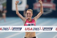 Shalane Flanagan celebrates her 10,000m win at the 2013 US Championships (Kirby Lee)