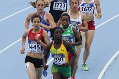 Desreen Montague of Jamaica leading during the 800m heats on day one of the 14th IAAF World Junior Championships in Barcelona (Getty Images)