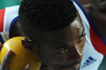 Yordani Garcia of Cuba competes in the Men's Shot Put in the Heptathlon during day one - WIC Istanbul (Getty Iùages)