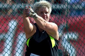 Anita Wlodrczyk spinning to victory in Warsaw (Adam Nurkiewicz - Mediasport)