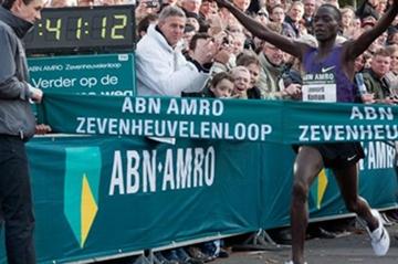 Leonard Komon takes the 15Km World record in Nijmegen (organisers)
