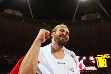 Tomasz Majewski of Poland celebrates victory in the Men's Shot Put Final on Day 7 of the London 2012 Olympic Games at Olympic Stadium on August 3, 2012 (Getty Images)