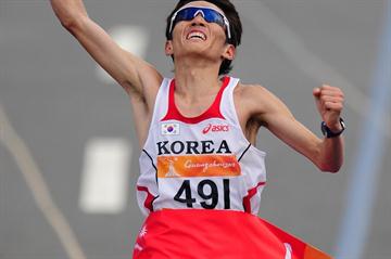 Ji Young-Jun takes a big Marathon victory at the Asian Games (Getty Images)
