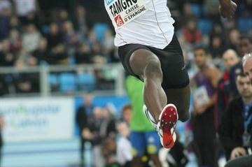 Teddy Tamgho extends his world lead to 17.64m in Lievin (Thierry Plouy)