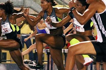 Nikkita Holder en route to her victory in Toronto (Claus Andersen (organisers) for the IAAF)