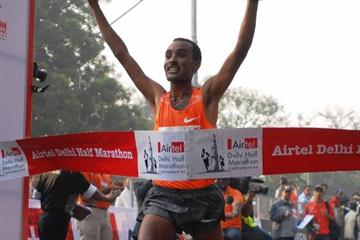 Deriba Merga defends his title at the Delhi Half Marathon (Airtel Delhi Half Marathon organisers)