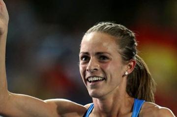 Jennifer Barringer Simpson of United States celebrating her gold medal in the women's 1500 metres final (Getty Images)