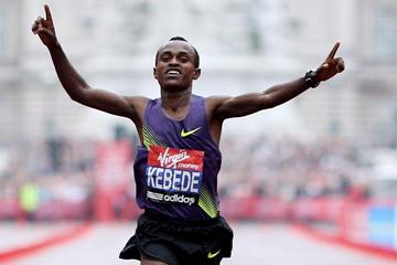 Tsegaye Kebede after his commanding victory in London (Getty Images)
