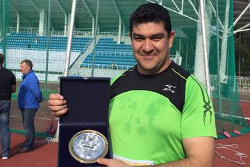 Dilshod Nazarov after winning at the 2015 Znamensky Memorial in Zhukovsky (ARAF)