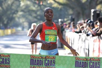 Berhane Adere just a step away from her 1:07:52 at the New Orleans Half Marathon (Victah Sailer)
