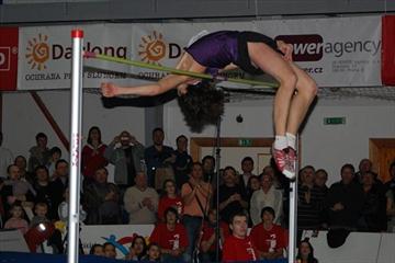 Near miss at a 2.44m World indoor record by Ivan Ukhov in Hustopece (Hustopece organisers)
