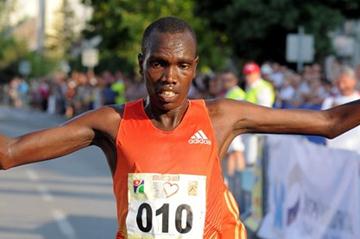 Bonface Kirui of Kenya after his dominating victory at the Vidovdan 10Km Road Race (Organisers)