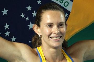 Fabiana Murer of Brazil celebrates victory in the women's pole vault final during day four (Getty Images)