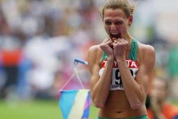 Hestrie Cloete after clearing 2.06m (Getty Images)