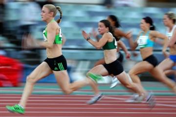 Sally Pearson cruises through the opening round of the 100m at the Australian championships in Melbourne (Getty Images)