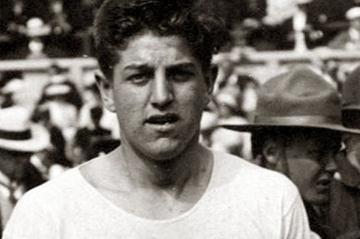 First official World recordholder for the men's 100m: Donald Lippincott at the 1912 Olympic Games in Stockholm (Getty Images)