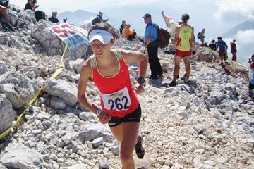 Mateja Kosovelj on her way to victory in Kamnik (Tomo Sarf)
