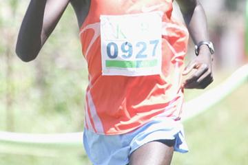 Mathew Kisorio wins the 8km men's race during the KCB National Cross Country series meeting at Kisii (Mohammed Amin)
