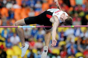 Derek Drouin in the mens High Jump at the IAAF World Athletics Championships Moscow 2013 (Getty Images)
