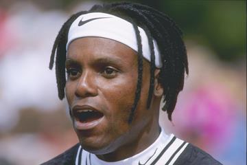 Carl Lewis ()