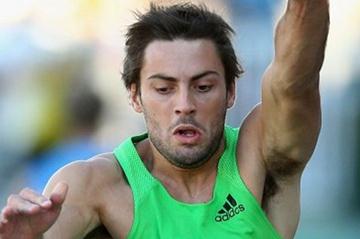 Mitchell Watt improves to 8.44m in Melbourne (Getty Images)