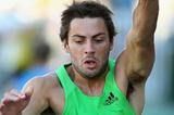 Mitchell Watt improves to 8.44m in Melbourne