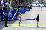 Rita Jeptoo wins the 2013 Boston Marathon, seven years after her first victory (Victah Sailor)